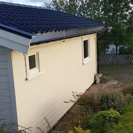 Apartment Et Golfslag Fra Stiklestad Golfklubb *